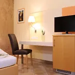 Centro Hotel *
